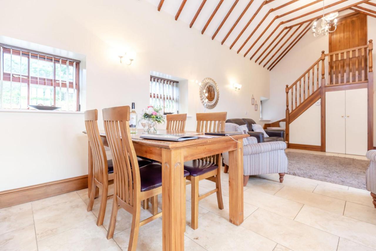 Villa Lanes Barn Glaisdale Esterno foto